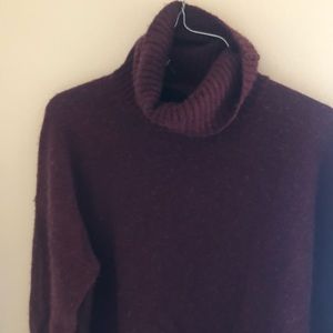 J Crew wool maroon turtleneck